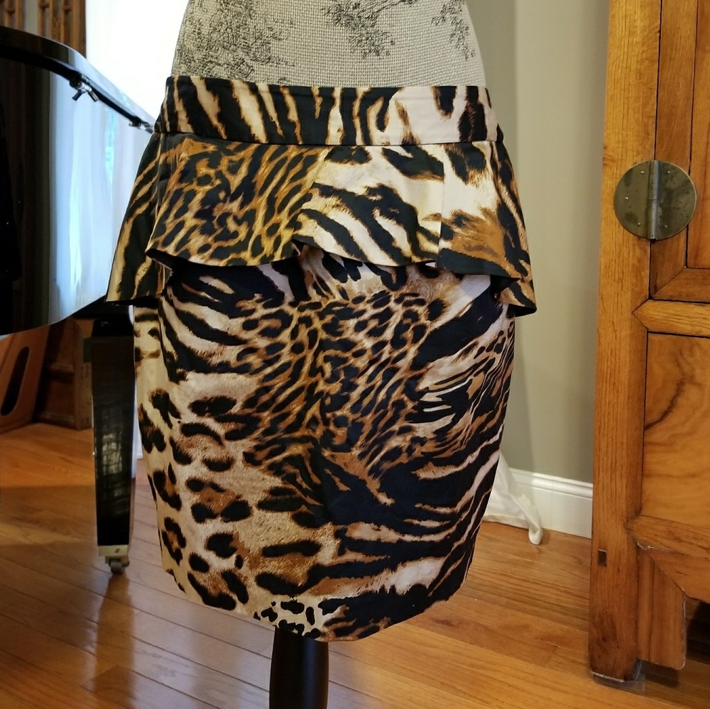 Leopard print peplum skirt